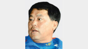 이정훈 감독 “日 압축배트 사용 의혹”… 기술위원 “현장 확인 가능”