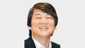 안철수 “민주 후보선출 며칠뒤 대선출마 입장 밝힐것”