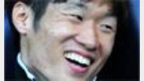 박지성 ‘인종차별’ 존 테리와 2차례나 악수 거부