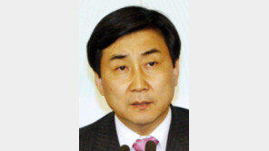 “‘그년’ 막말 이종걸 공개회의서 사과하라”