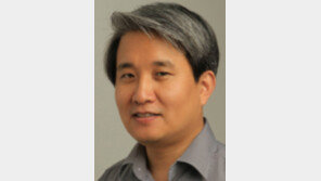 [오늘과 내일/유윤종]언어의 과잉투약