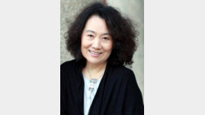 [동아광장/문정희]딸들의 시대