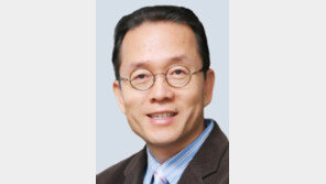 [동아광장/김인규]복무 연장을 바라는 ‘창업 군대’로 만들라