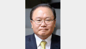 靑-朴 핑퐁게임… 이동흡 ‘정치 미아’ 되나