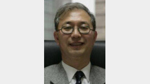 [기고/김문겸]손톱 밑 가시 규제는 어디서 오는가