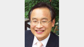 [기고/박희권]글로컬 시대의 생존법