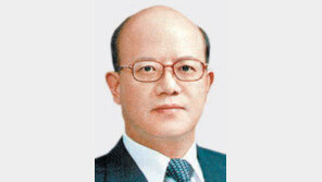 헌재소장에 첫 檢출신 박한철 지명