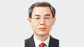 [단독]정재찬 공정위 부위원장 유임… 차관급 중 보훈처장 이어 두번째