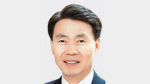 [경제계 인사]한국세무사회 회장 정구정씨 재선출