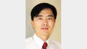 [오늘과 내일/이기홍]‘국정원 촛불’이 시들한 이유