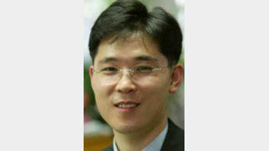 [기자의 눈/길진균]“권성동, 野 너무 밀어붙여…” 與지도부 고민