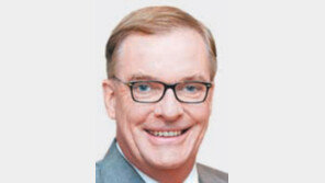 [경제계 인사]삼성전자, 네트워크사업부 고문에 노키아출신 사이먼 버스퍼드 영입