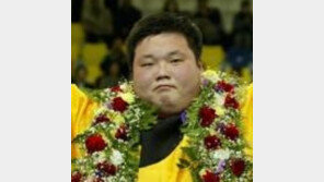 최홍만 꺾은 ‘거인킬러’ 박영배 심장마비로 사망...향년 31세