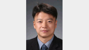 [동아광장/윤종빈]여의도 무시하는 대통령은 성공할 수 없다