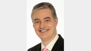 [경제계 인사]HSBC 기업자금관리부 대표 포드