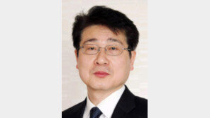 [오늘과 내일/이광표]이우환, 유병언 그리고 베르사유