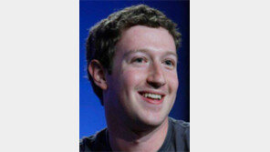 저커버그 “삼성과 함께 세계 연결 기대”