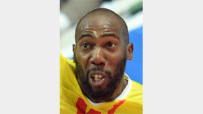 시몬, 너는 봤느냐… 일그러진 레오를