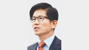 김문수 “개헌? 의원들이나 똑바로 하라”