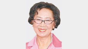 ‘유재라 봉사상’ 여약사 부문 김영숙씨