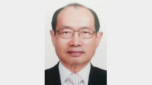 朴대통령 “방산비리 근절 적임” 대학동기 낙점