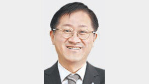 서경배 아모레그룹 회장… 서울商議 부회장에 선임