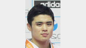 ‘경량급 간판’ 김원진 금빛 업어치기