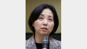 박현정 서울시향 대표, 연일 ‘정명훈 때리기’