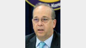 러셀 국무부 차관보 “한일관계 복원이 美의 2015년 우선과제”