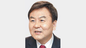 신제윤 금융위장 “PG업체에 외국환업무 허용 추진”