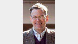 [동아광장/로버트 파우저]사람이 살아야 도시가 산다