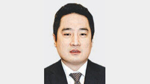 ‘아나운서 비하’ 모욕죄 피한 강용석, 변협 징계는 못피해