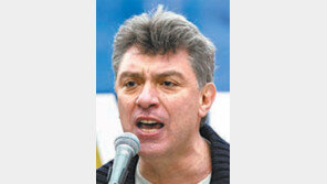 치밀하게 계획된 암살… 러 야권 “크렘린의 정치적 살인”