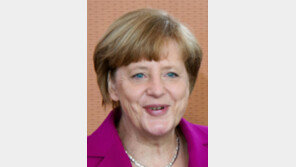 방일 獨 메르켈 총리 “독일은 과거와 제대로 마주했다”