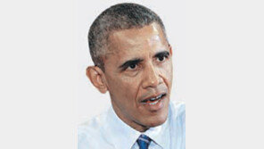 NYT “쌀쌀맞은 오바마… 외국 정상들과 거리감”