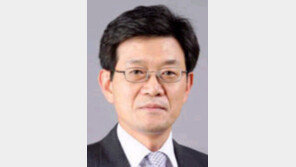 [오늘과 내일/이진녕]차라리 김무성 유승민을 정무특보로