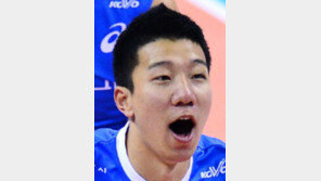 배구단 접는 우리카드, 기둥 선수까지 팔았다