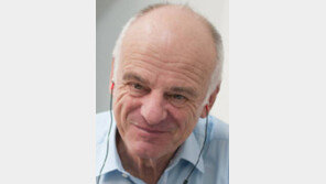 “에볼라와 아직도 전쟁중… 한국구호대 큰 도움”