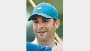 스피스 우승 뒤엔 교사출신 초보 캐디