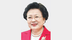 ‘2015년의 21세기 경영인상’ 이배용씨