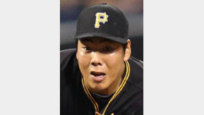 3루수 강정호, 삼중살-3할 타율