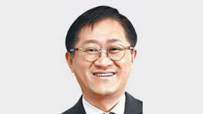 서경배 회장, 10조 주식부자