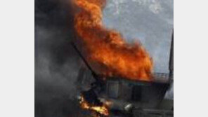   사우디 이슬람 사원에서 자폭 테러...옷 안에 감추고 있던 폭발물 쾅! IS 소행