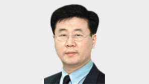 [오늘과 내일/박중현]건설사 CEO가 밥을 산들…