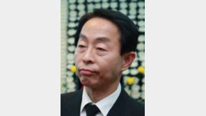 김현철 “文, 과거문자 의도적 공개…용납못해” 총선 불출마