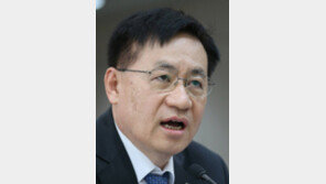 AIIB 부총재에 홍기택 産銀회장 확정