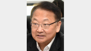 유일호 “규제프리존 도입해 바이오헬스 7大 강국으로”