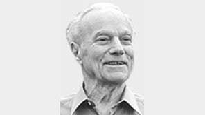 美 ‘내파 와인 개척자’ 몬다비 별세