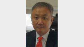 [기업人]치과 기자재 혁신 주도… “규제 풀고 中企 육성해야” 