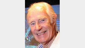 ‘비틀스 제5 멤버’ 조지 마틴 사망